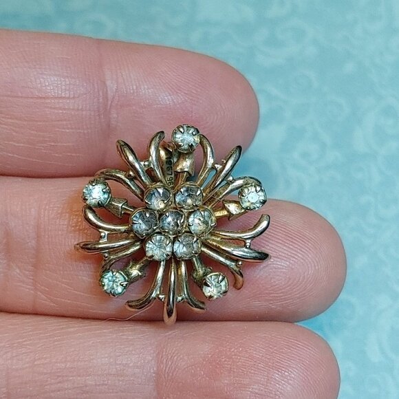 3/$30 Vintage 1930-40s Signed PAT 1967965 Clip Earrings Rhinestones Goldtone - Picture 6 of 8